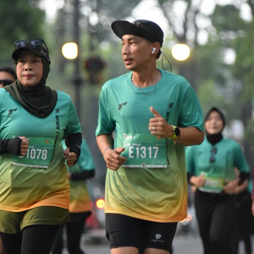 Race photo from BAUR RUN 2025