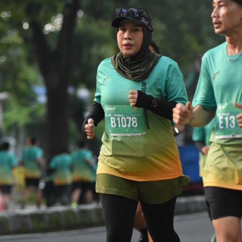 Race photo from BAUR RUN 2025