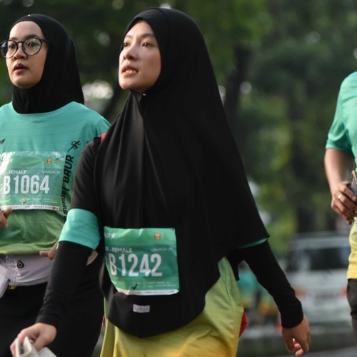 Race photo from BAUR RUN 2025