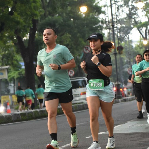 Race photo from BAUR RUN 2025