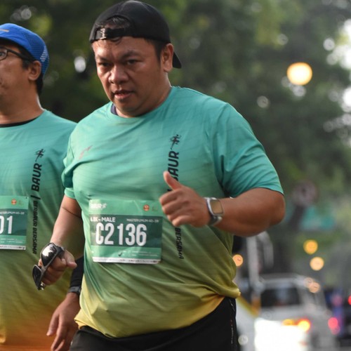 Race photo from BAUR RUN 2025
