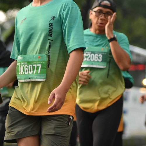 Race photo from BAUR RUN 2025