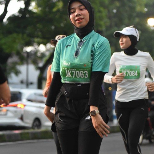 Race photo from BAUR RUN 2025