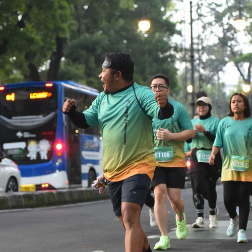 Race photo from BAUR RUN 2025