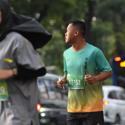 Race photo from BAUR RUN 2025