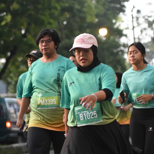 Race photo from BAUR RUN 2025