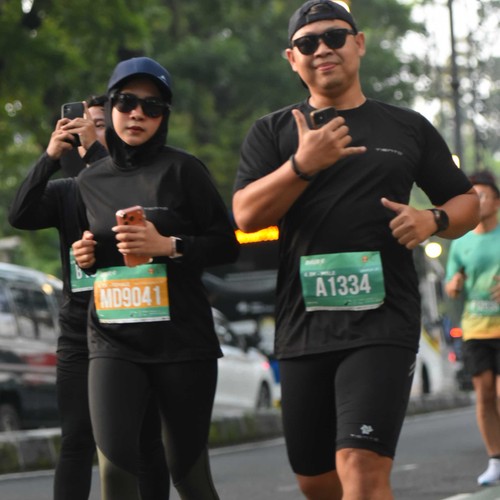 Race photo from BAUR RUN 2025