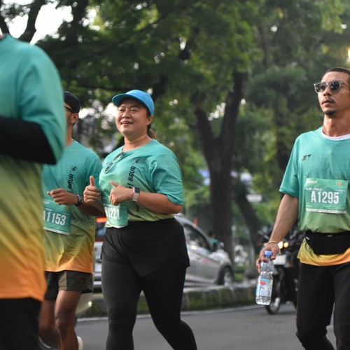 Race photo from BAUR RUN 2025