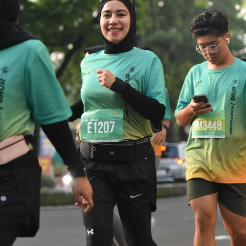 Race photo from BAUR RUN 2025