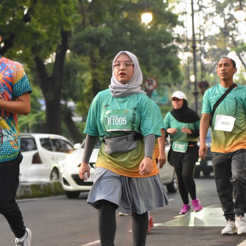 Race photo from BAUR RUN 2025