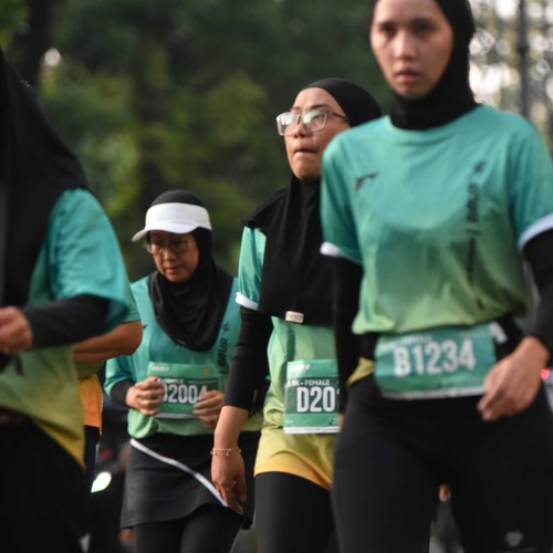 Race photo from BAUR RUN 2025