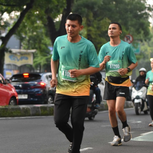 Race photo from BAUR RUN 2025