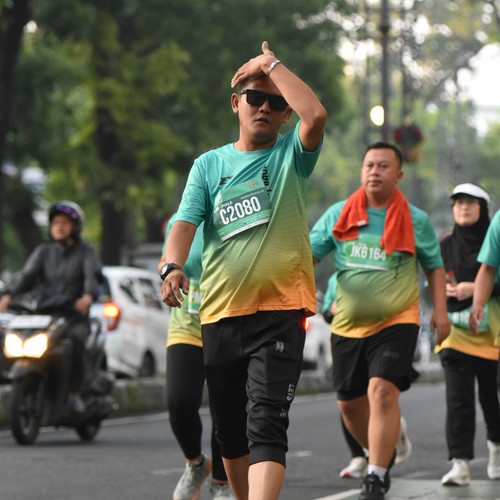 Race photo from BAUR RUN 2025