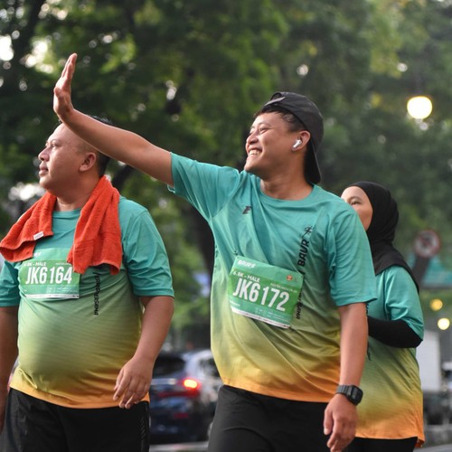 Race photo from BAUR RUN 2025
