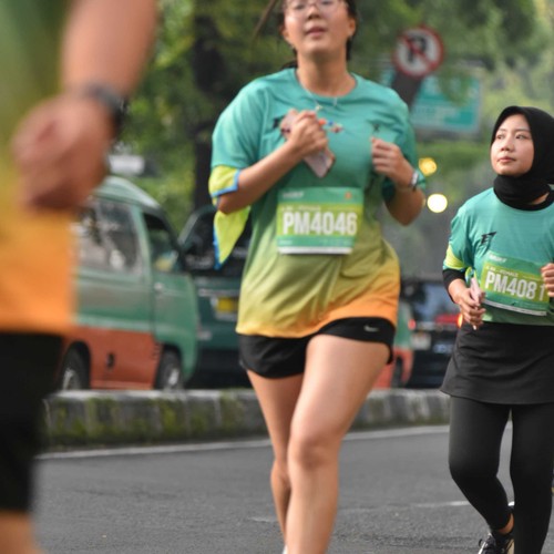 Race photo from BAUR RUN 2025