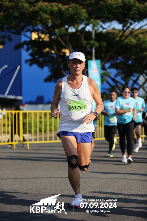 Race photo from KBP City Run 2024