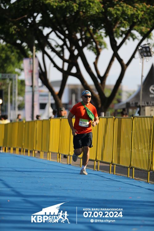Race photo from KBP City Run 2024