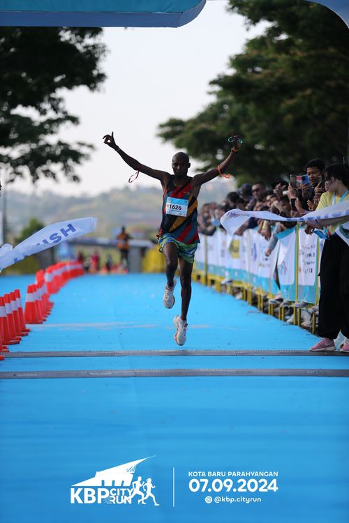 Race photo from KBP City Run 2024