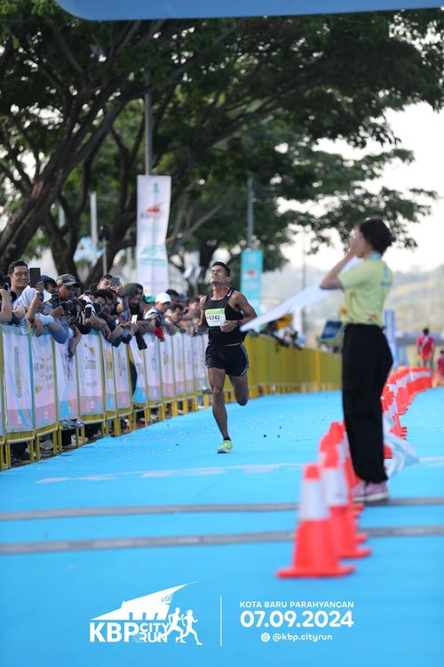 Race photo from KBP City Run 2024