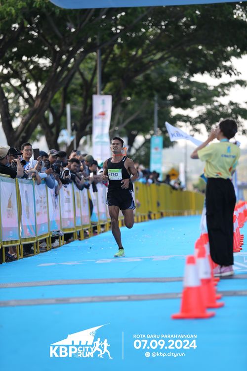 Race photo from KBP City Run 2024