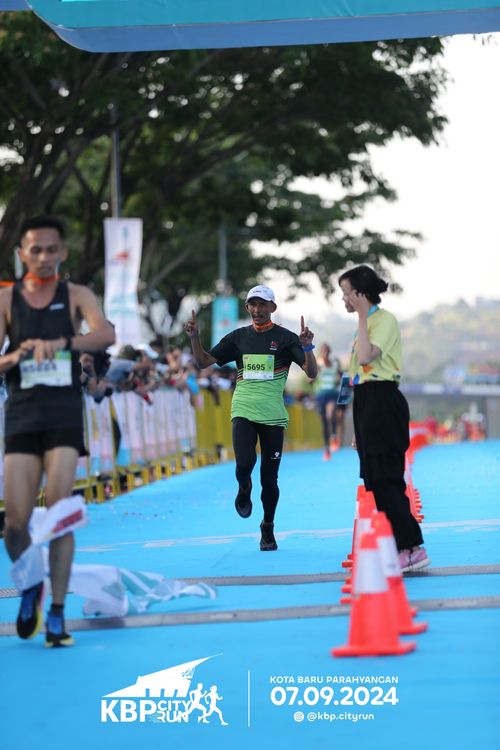 Race photo from KBP City Run 2024