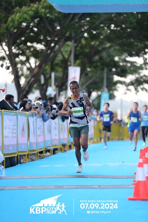 Race photo from KBP City Run 2024