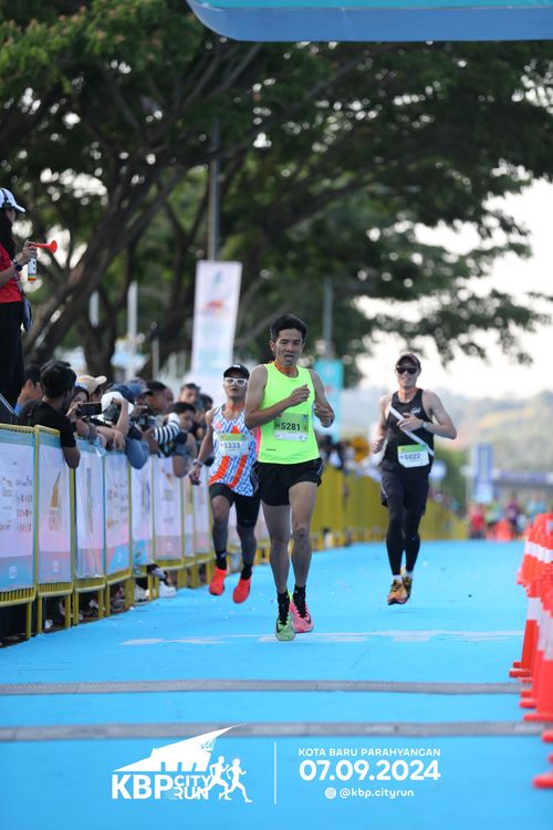 Race photo from KBP City Run 2024