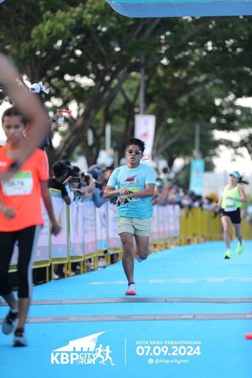 Race photo from KBP City Run 2024