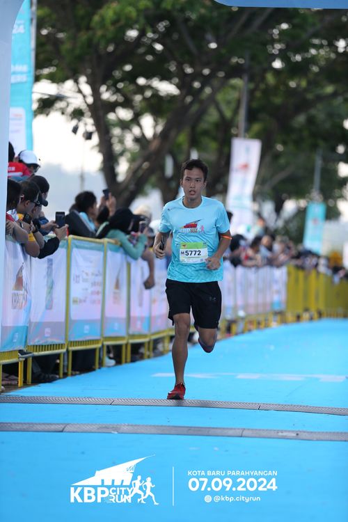 Race photo from KBP City Run 2024