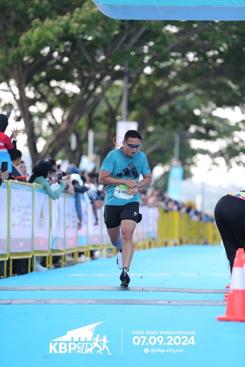 Race photo from KBP City Run 2024