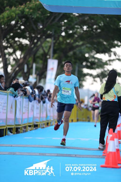 Race photo from KBP City Run 2024