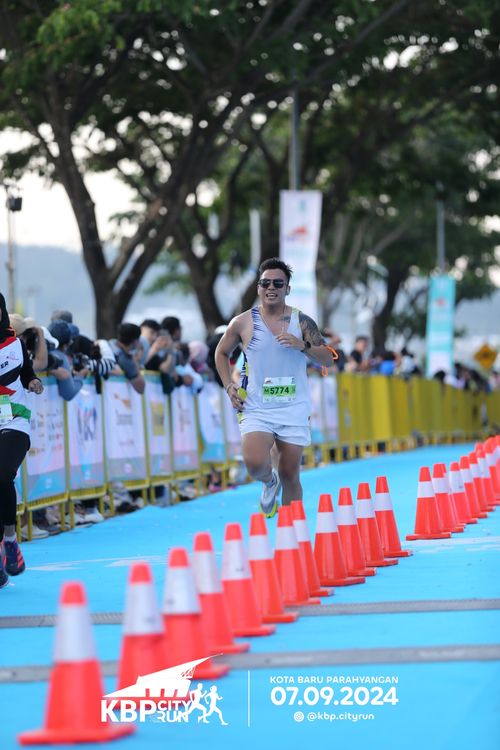 Race photo from KBP City Run 2024