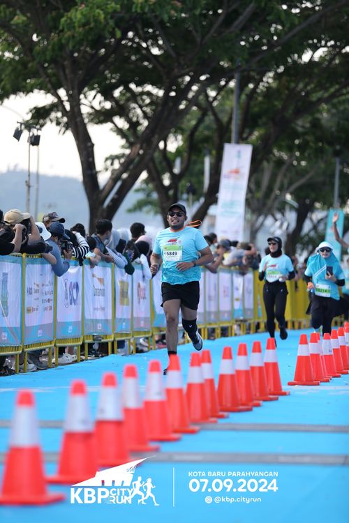 Race photo from KBP City Run 2024