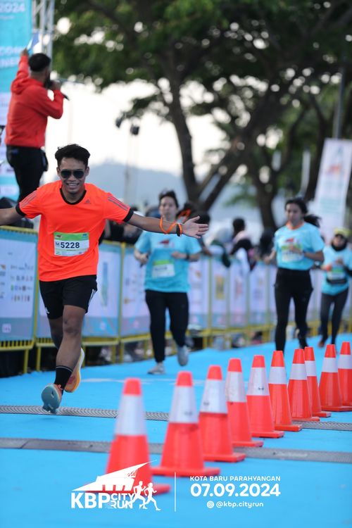 Race photo from KBP City Run 2024