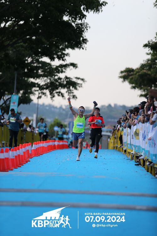 Race photo from KBP City Run 2024