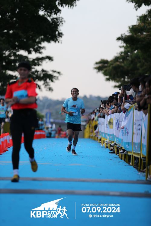 Race photo from KBP City Run 2024