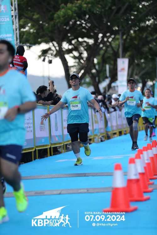 Race photo from KBP City Run 2024