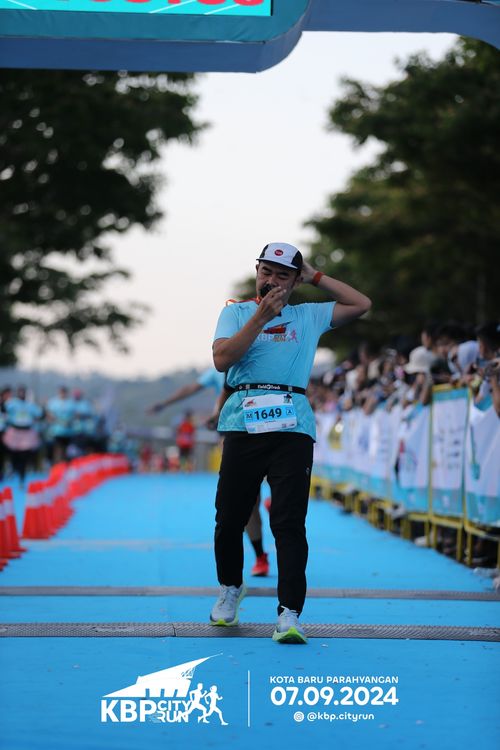 Race photo from KBP City Run 2024