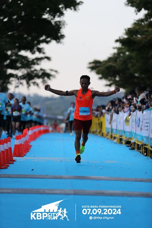Race photo from KBP City Run 2024