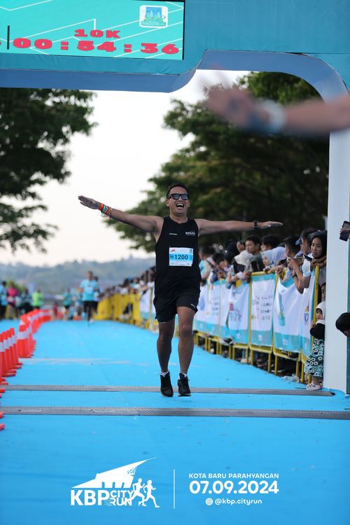 Race photo from KBP City Run 2024
