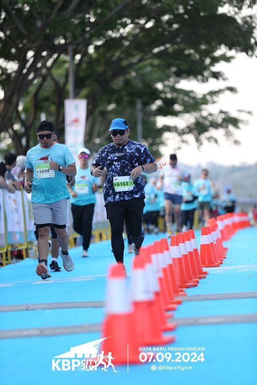 Race photo from KBP City Run 2024