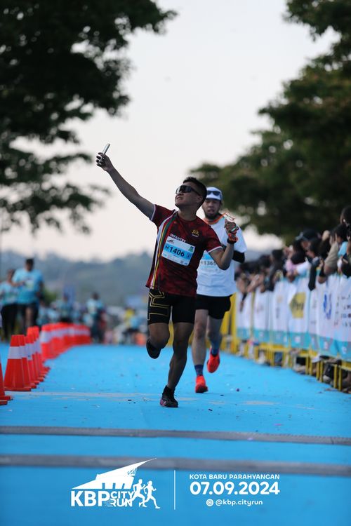 Race photo from KBP City Run 2024