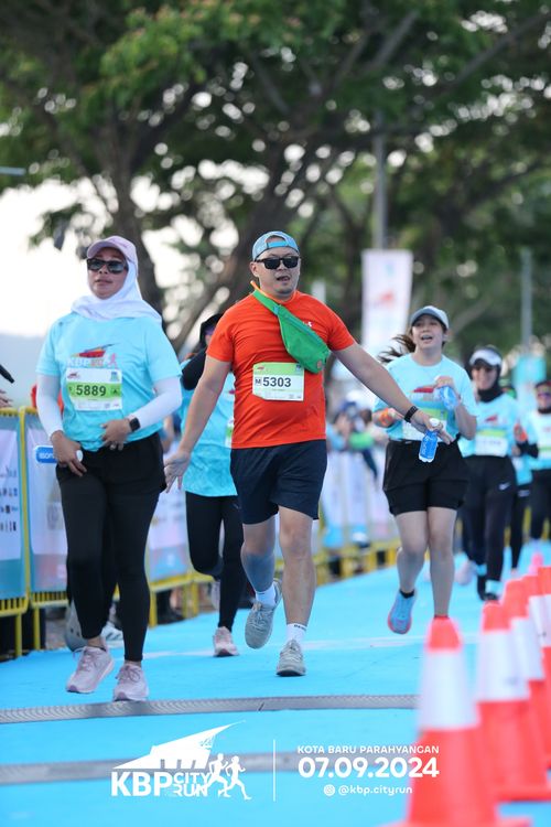 Race photo from KBP City Run 2024