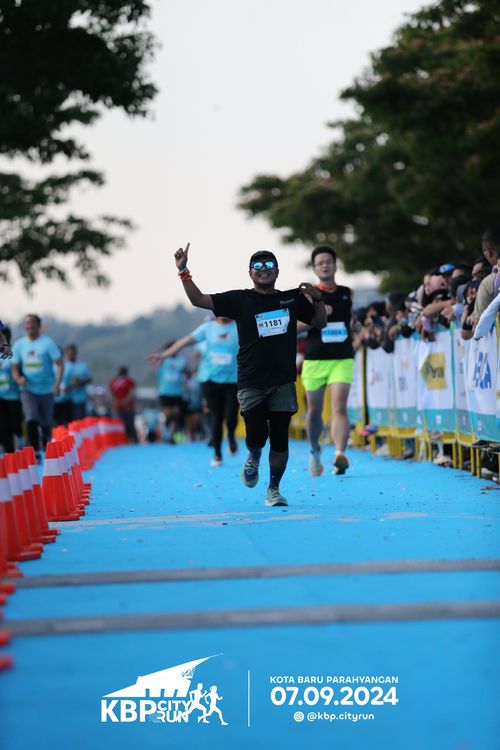 Race photo from KBP City Run 2024