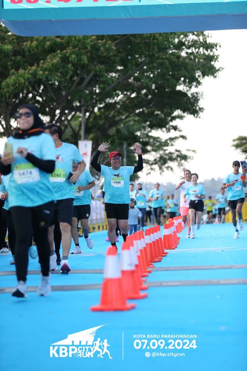 Race photo from KBP City Run 2024
