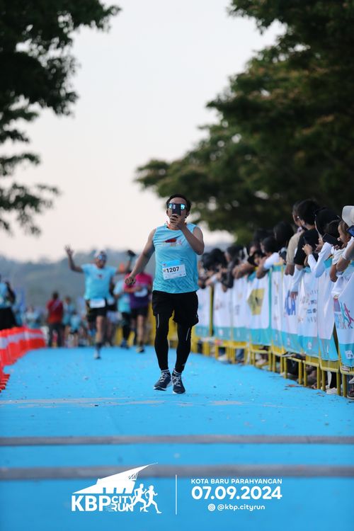 Race photo from KBP City Run 2024