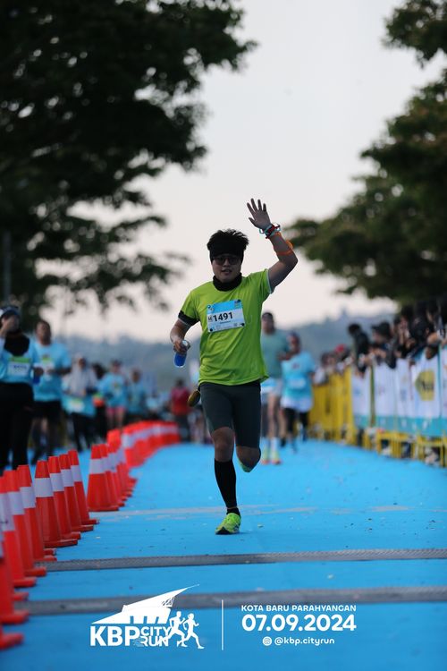 Race photo from KBP City Run 2024