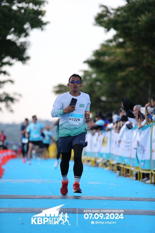 Race photo from KBP City Run 2024