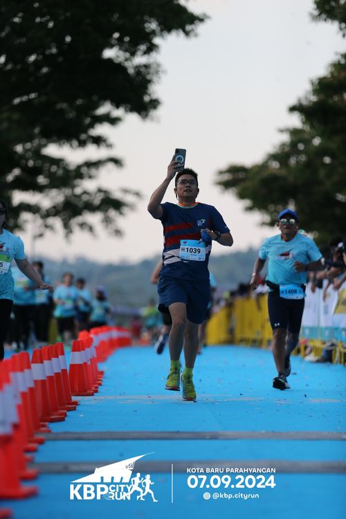 Race photo from KBP City Run 2024
