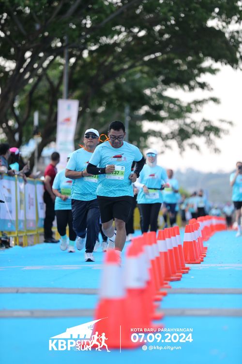 Race photo from KBP City Run 2024